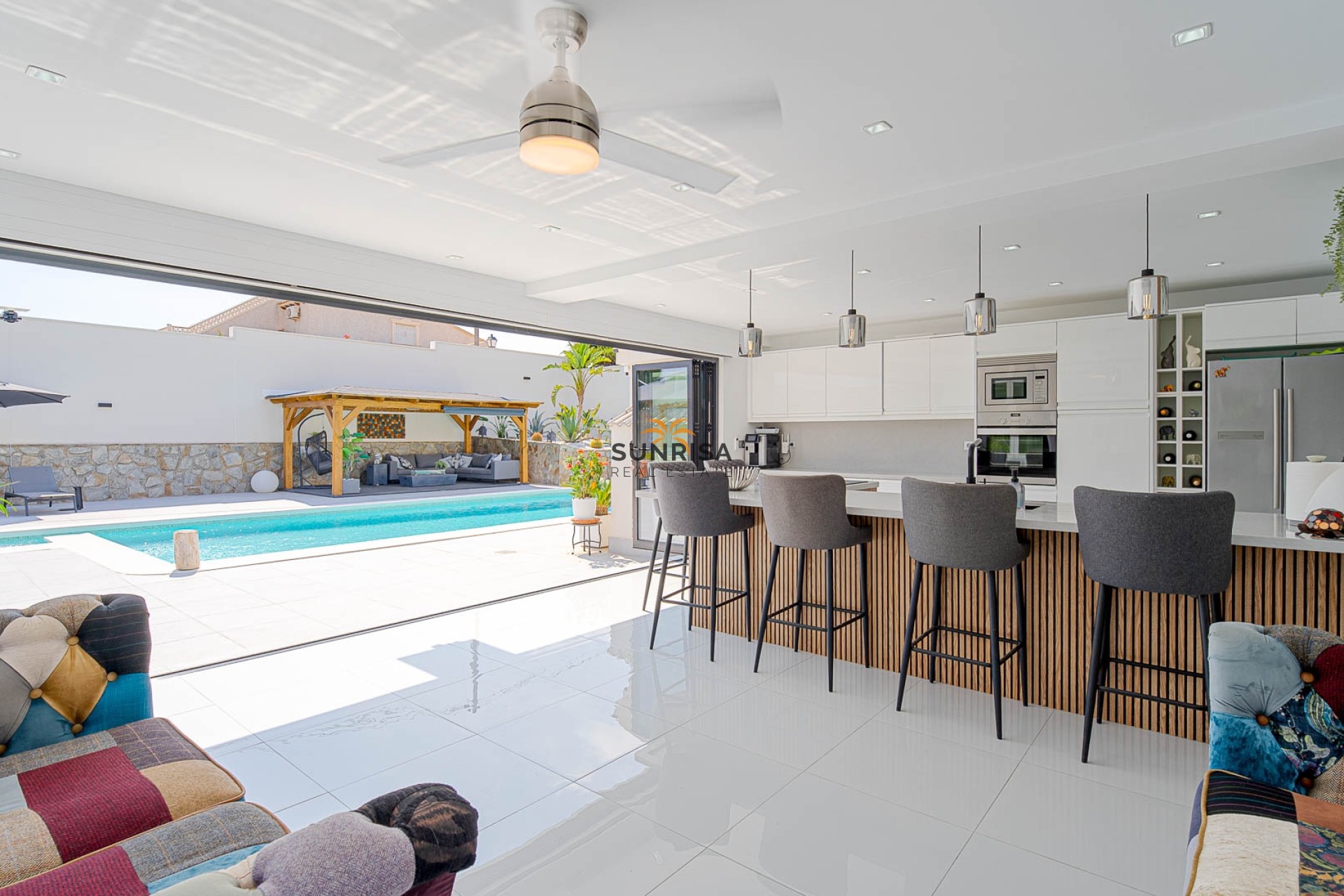 Revente - Villa - Orihuela Costa