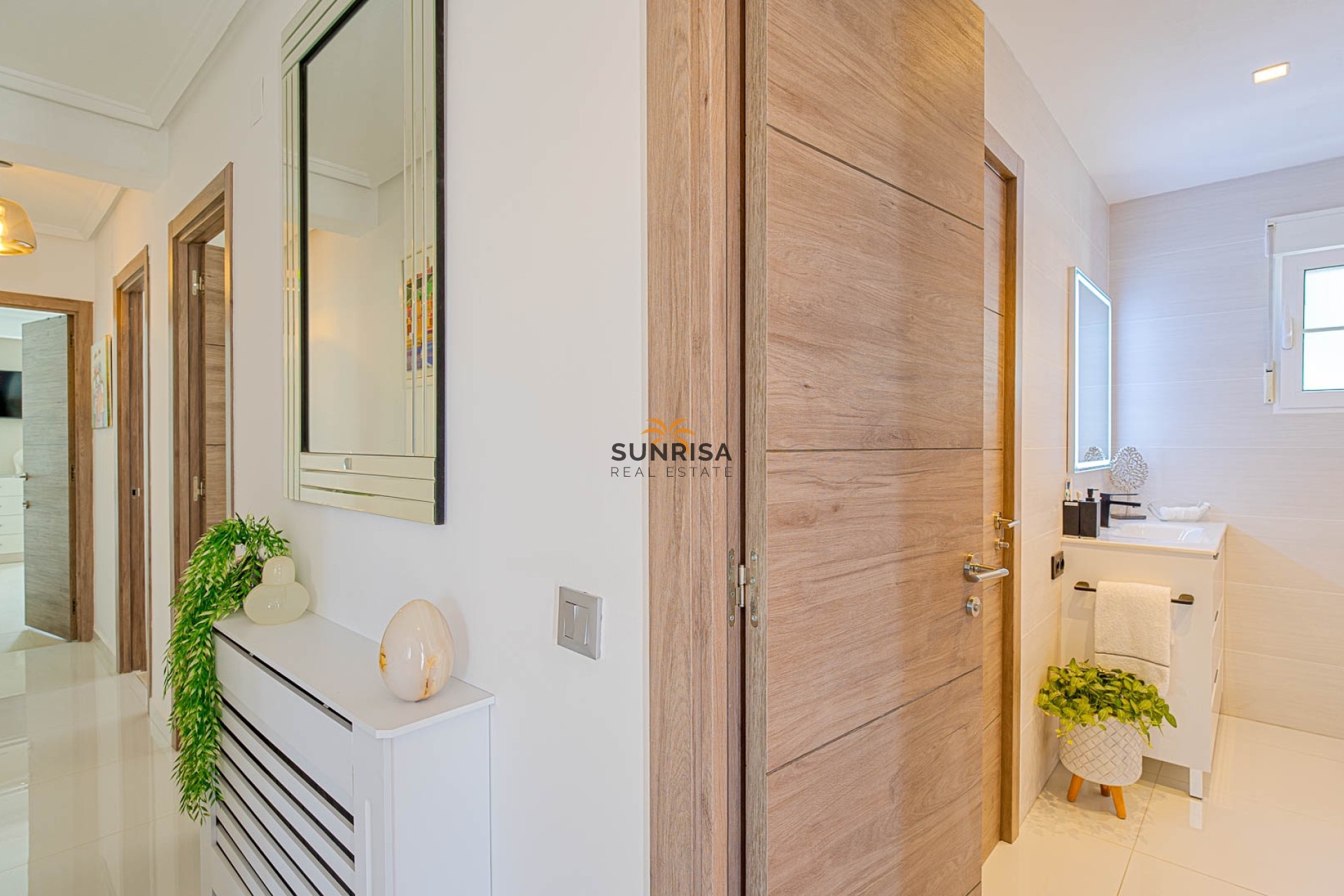 Revente - Villa - Orihuela Costa