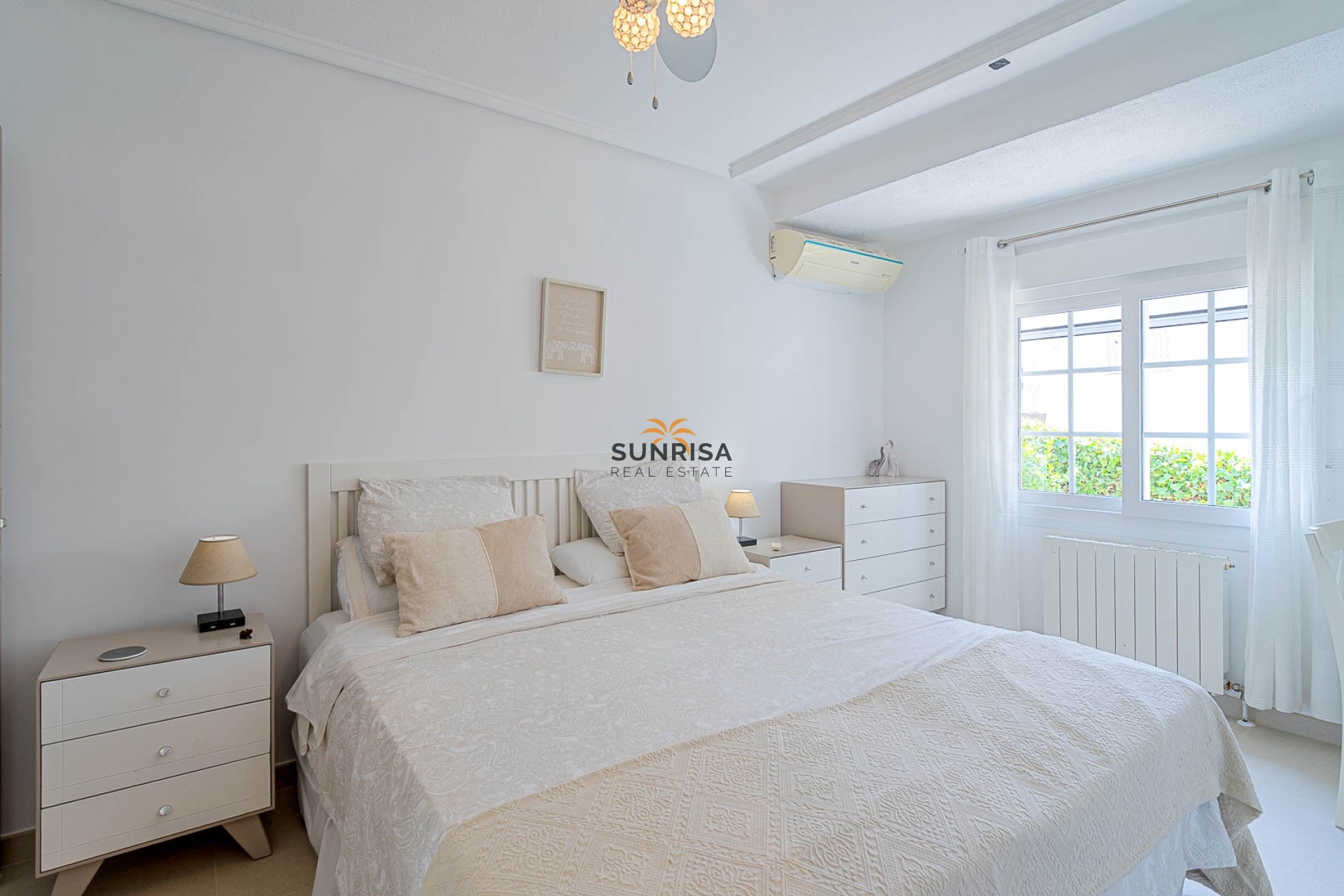 Revente - Villa - Orihuela Costa