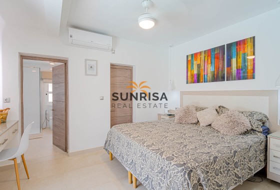 Villa · Revente - Orihuela Costa · Villamartín · Alicante · Espagne