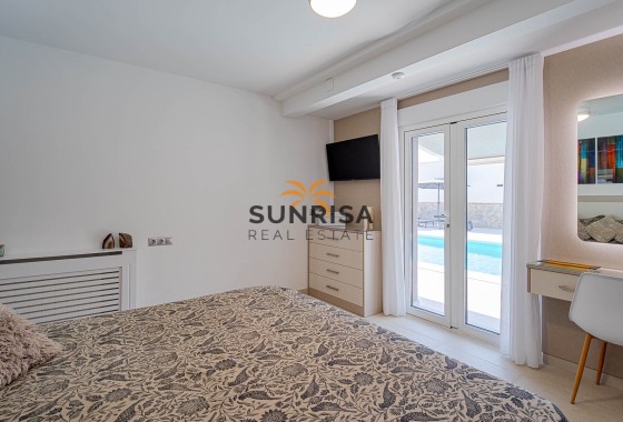 Villa · Revente - Orihuela Costa · Villamartín · Alicante · Espagne