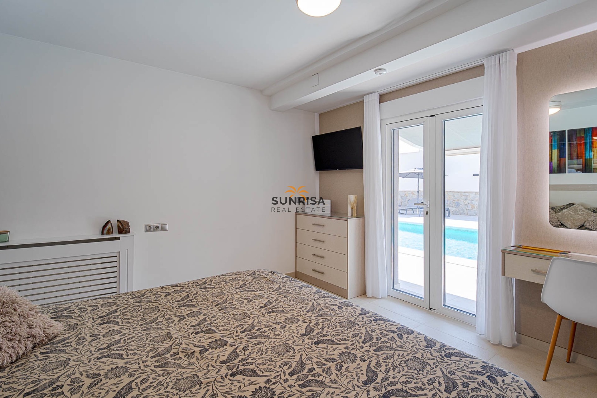 Revente - Villa - Orihuela Costa