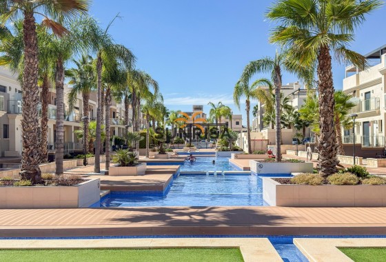Appartement · Herverkoop - Orihuela Costa · La Zenia · Alicante · Spanje