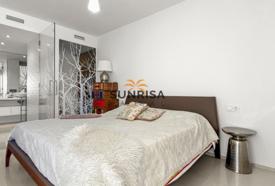 Appartement · Herverkoop - Orihuela Costa · La Zenia · Alicante · Spanje