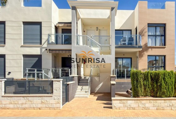 Appartement · Herverkoop - Orihuela Costa · La Zenia · Alicante · Spanje