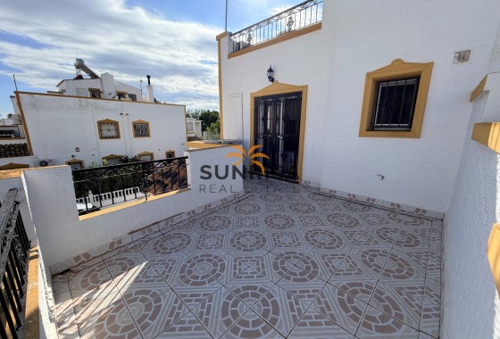Maison de ville · Revente - Orihuela · Entre Naranjos Vistabella · Alicante · Espagne