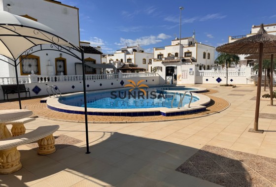 Maison de ville · Revente - Orihuela · Entre Naranjos Vistabella · Alicante · Espagne