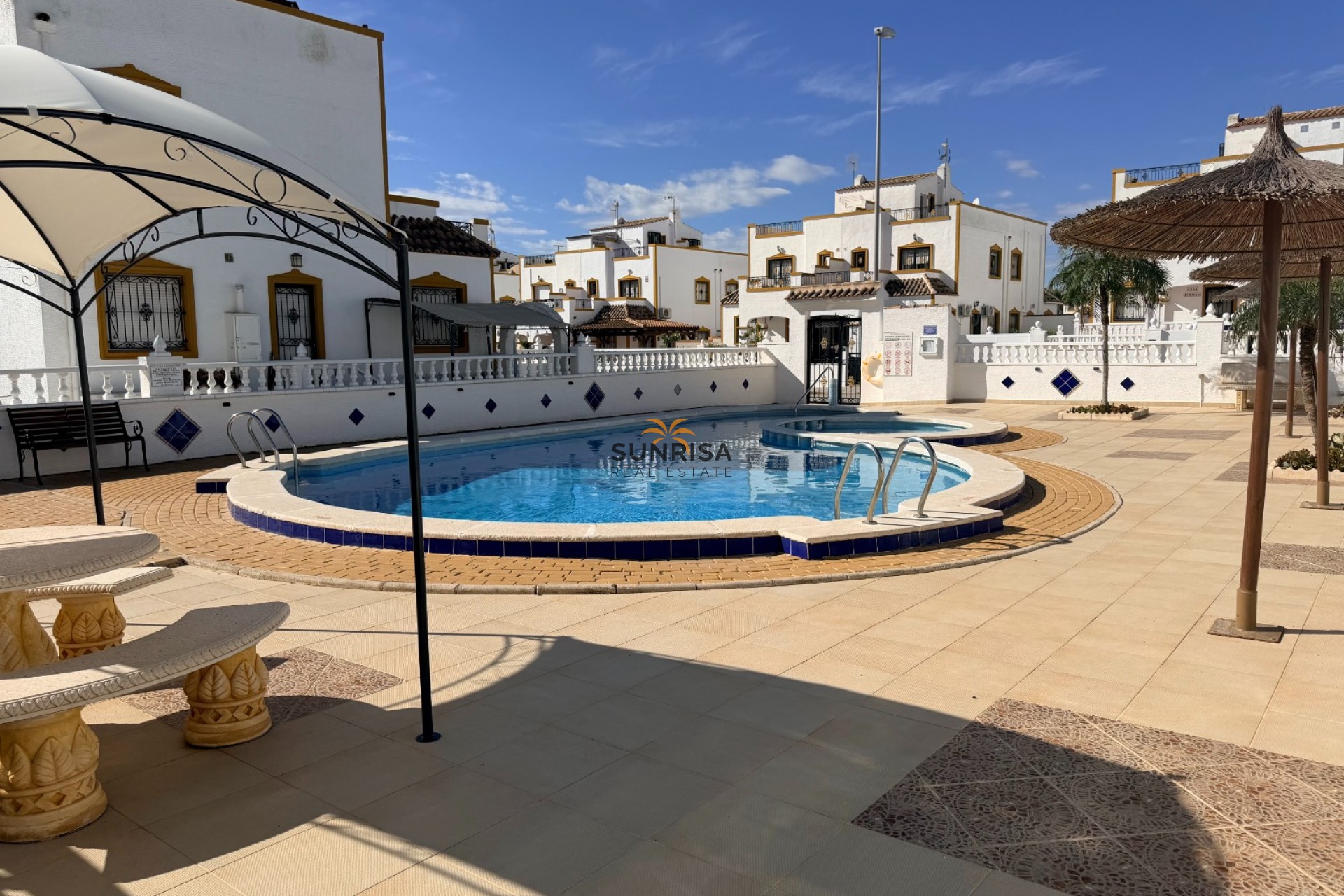 Revente - Maison de ville - Orihuela