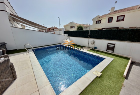 Villa · Revente - Ciudad Quesada · Alicante · Espagne