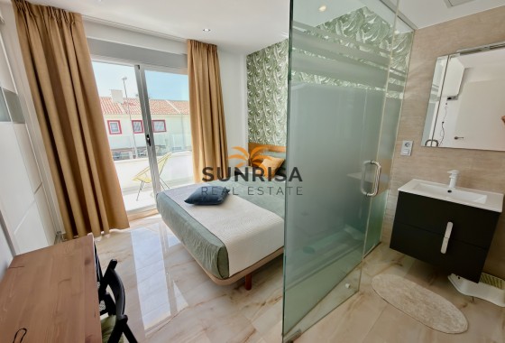Villa · Revente - Ciudad Quesada · Alicante · Espagne