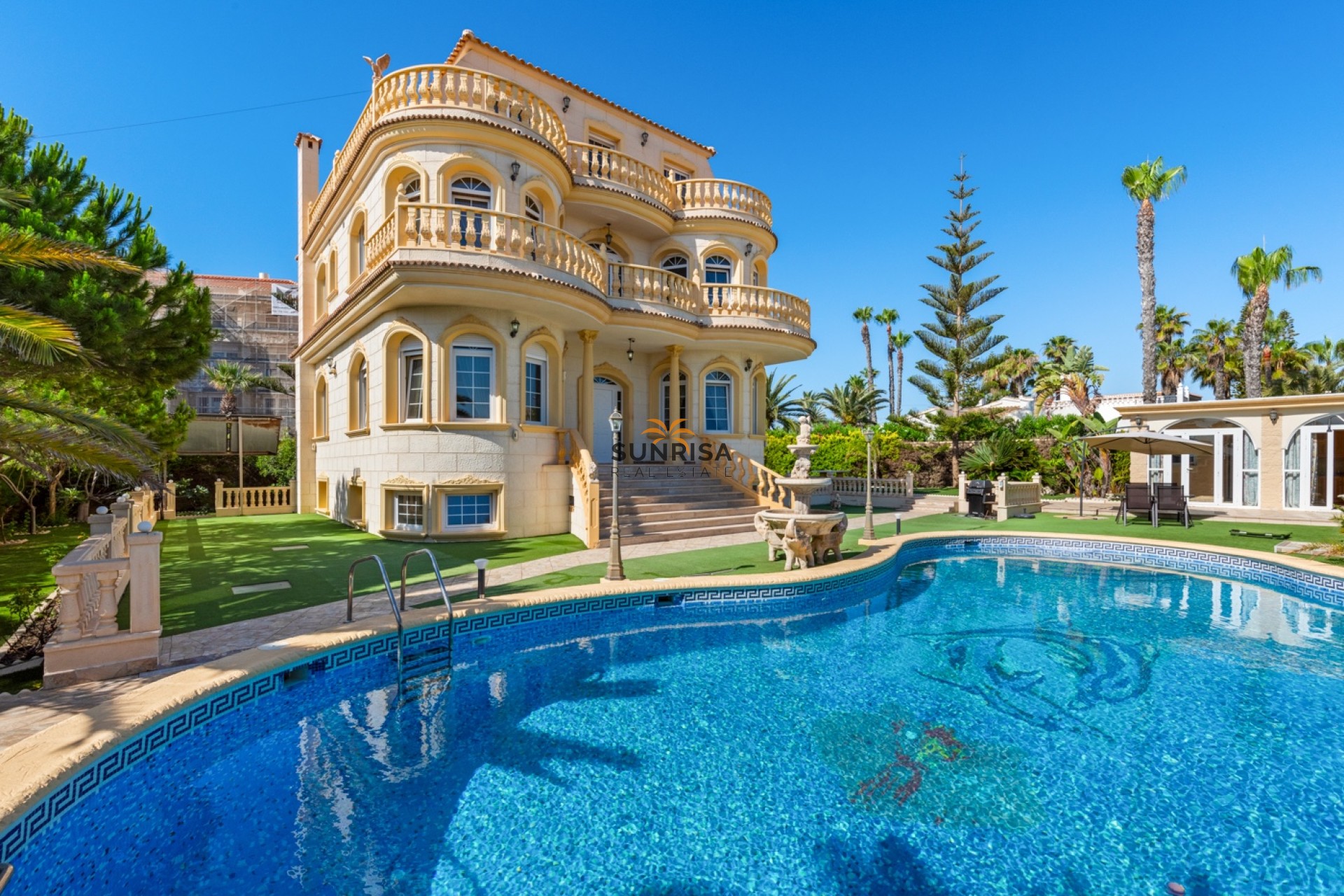 Revente - Villa - Orihuela Costa