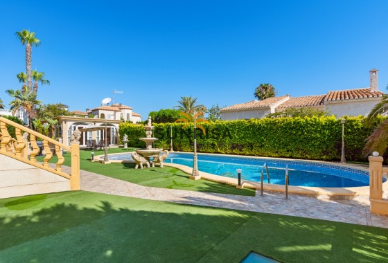 Villa · Revente - Orihuela Costa · Playa Flamenca · Alicante · Espagne