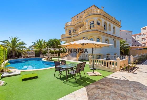 Villa · Revente - Orihuela Costa · Playa Flamenca · Alicante · Espagne