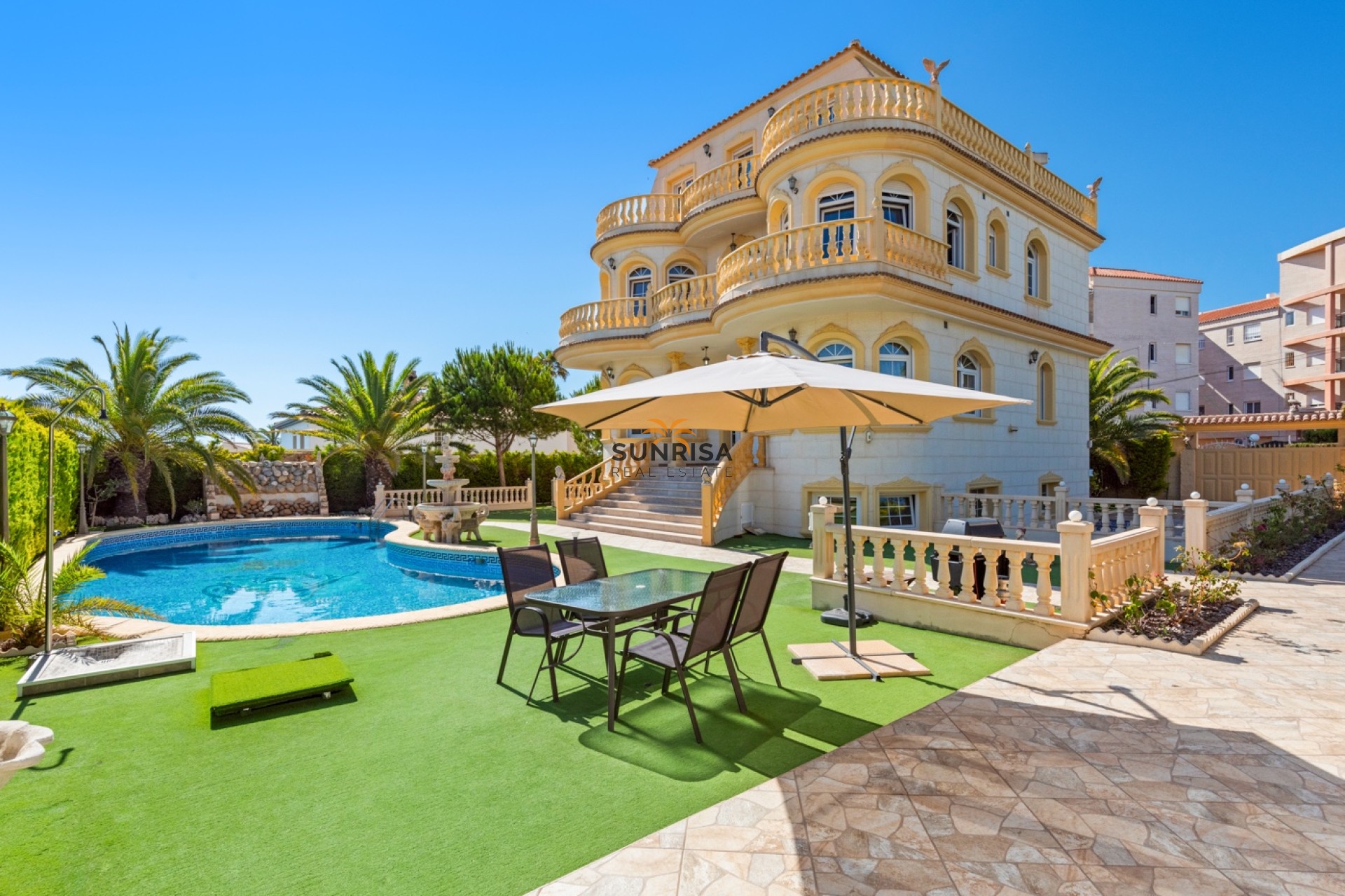 Revente - Villa - Orihuela Costa