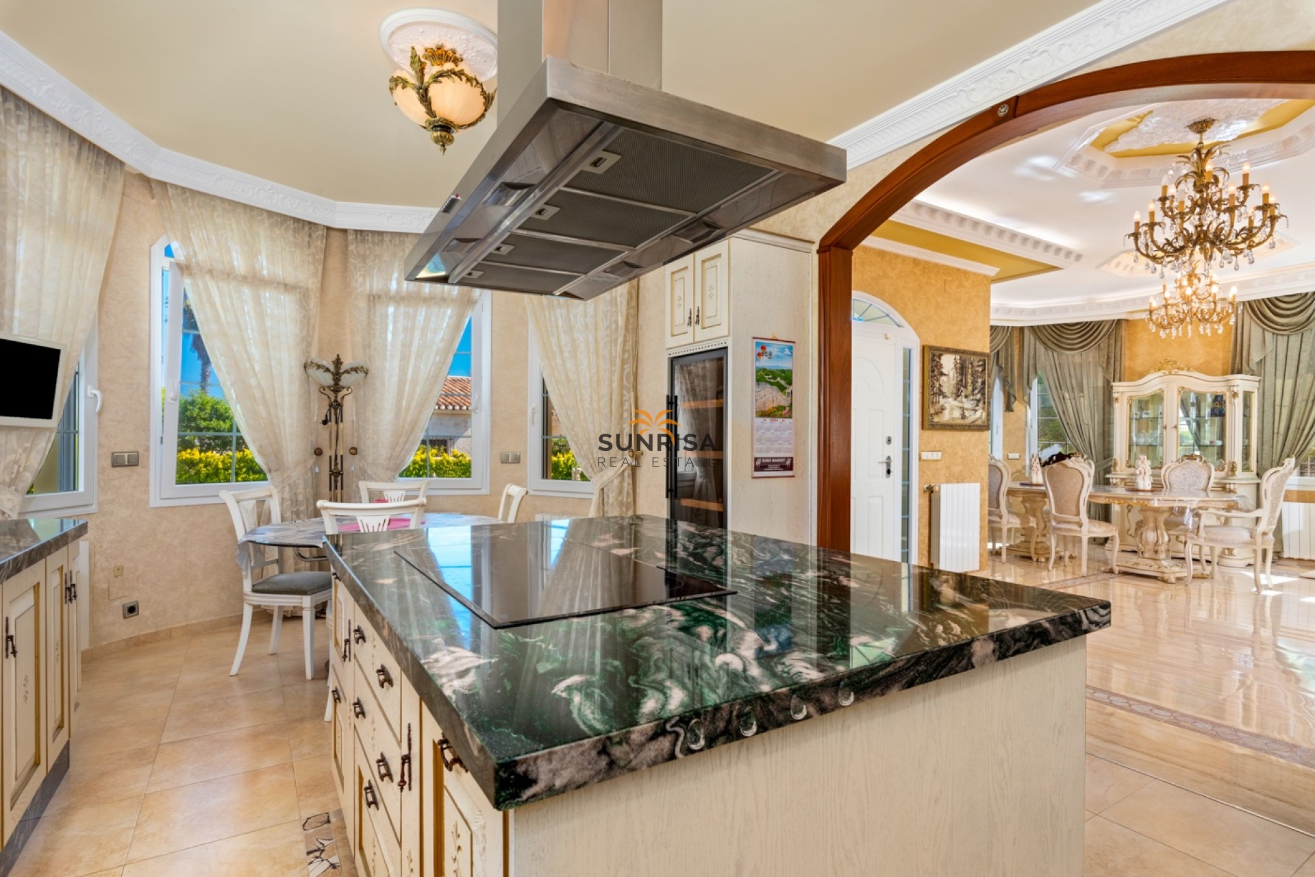 Revente - Villa - Orihuela Costa