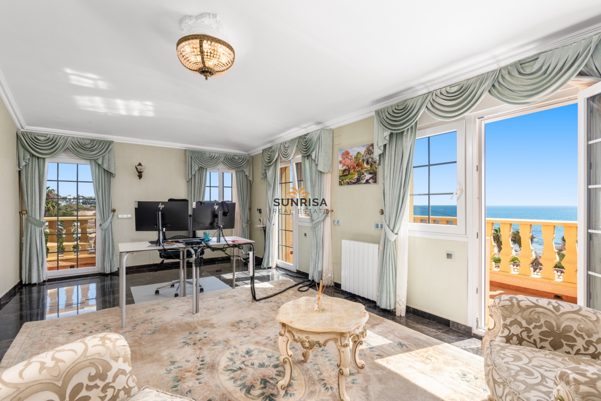 Revente - Villa - Orihuela Costa