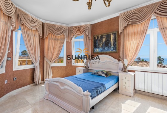 Villa · Revente - Orihuela Costa · Playa Flamenca · Alicante · Espagne