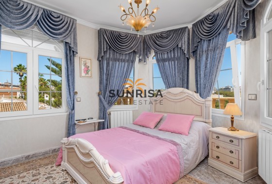 Villa · Revente - Orihuela Costa · Playa Flamenca · Alicante · Espagne