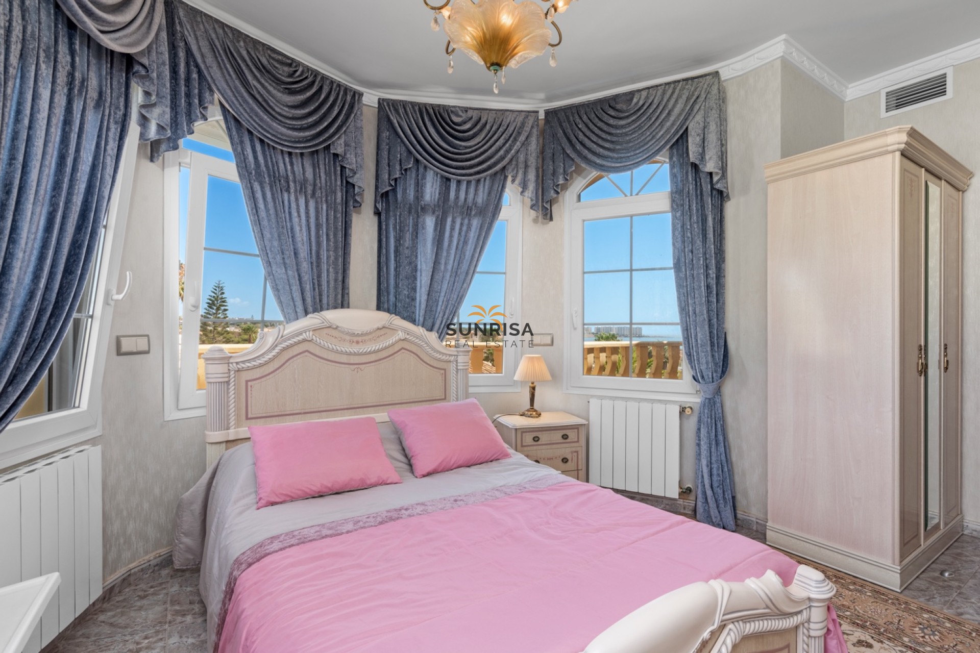 Revente - Villa - Orihuela Costa