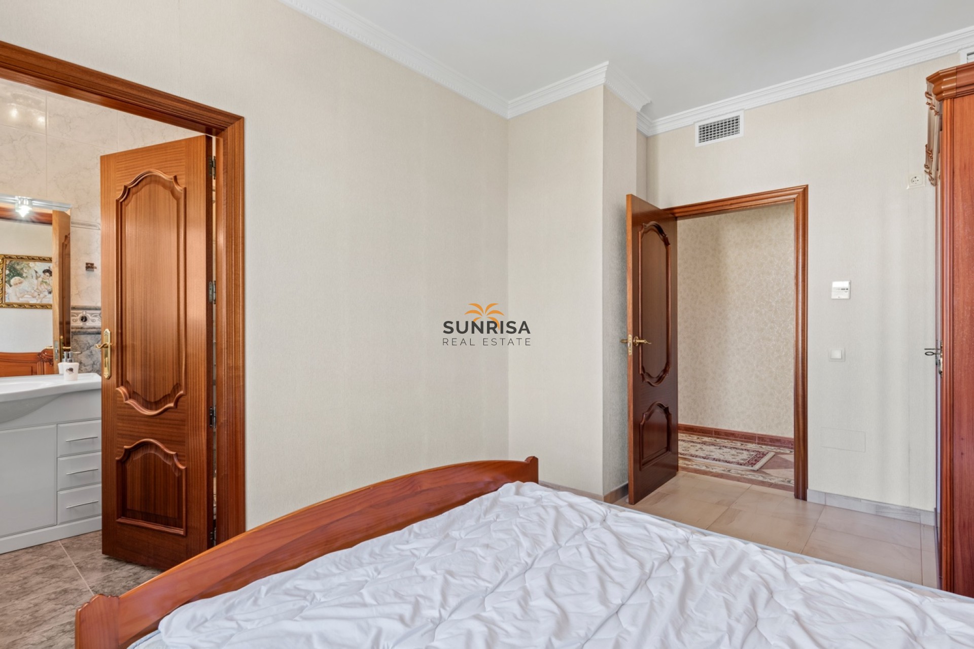 Revente - Villa - Orihuela Costa