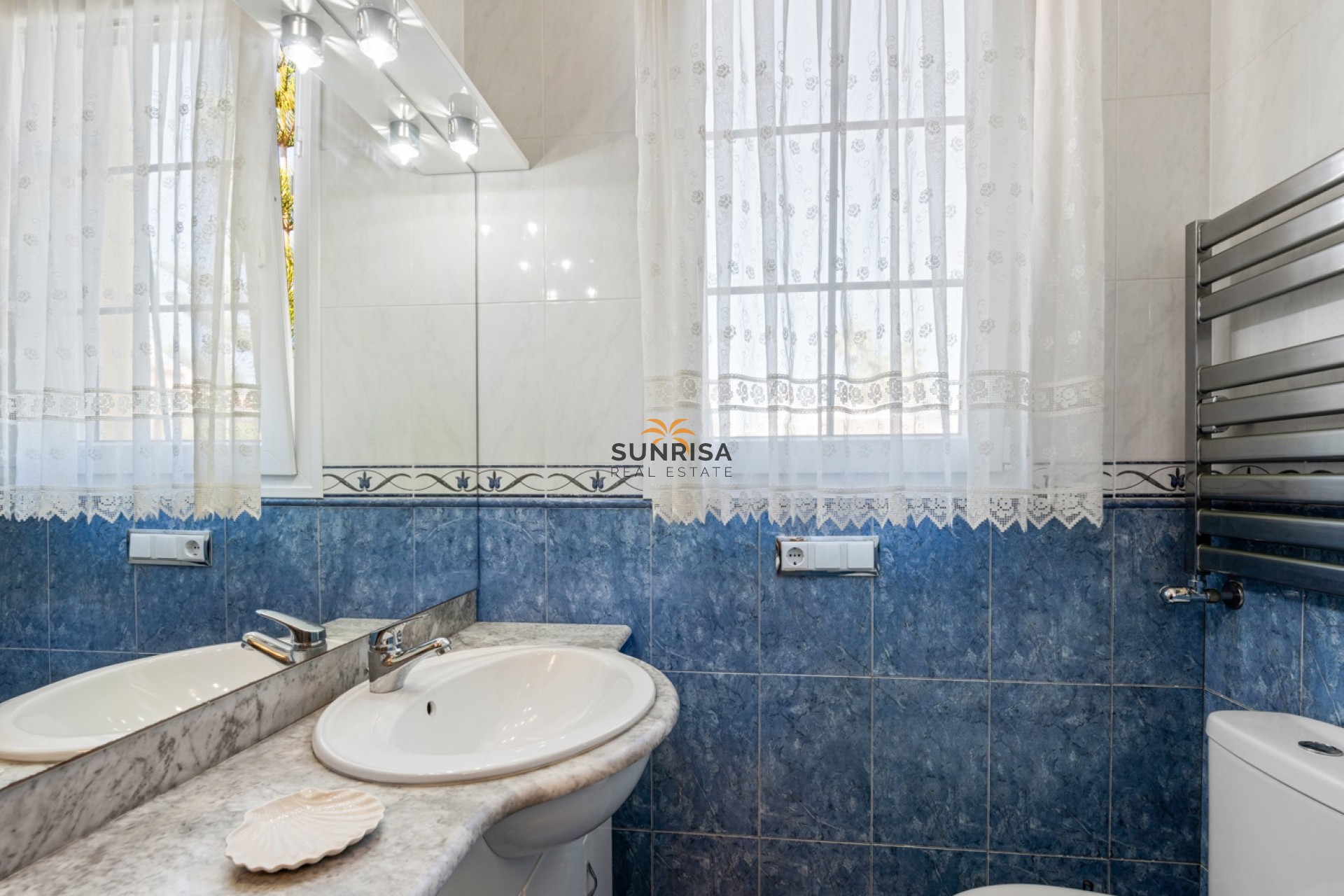 Revente - Villa - Orihuela Costa