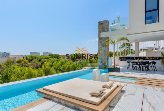 Villa · Revente - Las Colinas Golf Resort · Alicante · Espagne