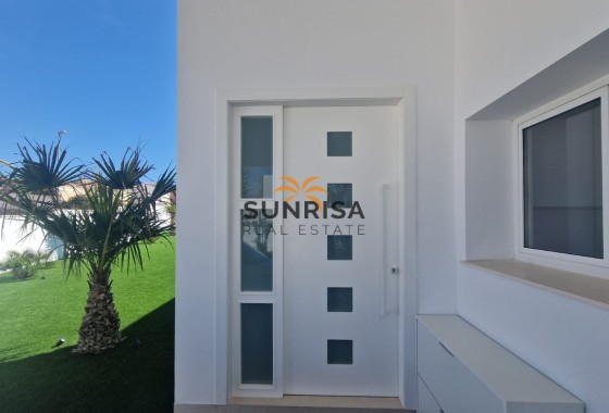 Villa · Revente - La Marina · La Marina / El Pinet · Alicante · Espagne