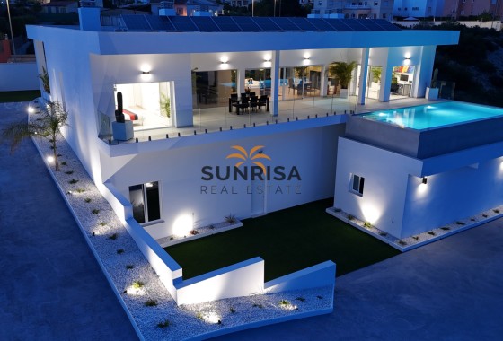 Villa · Revente - La Marina · La Marina / El Pinet · Alicante · Espagne
