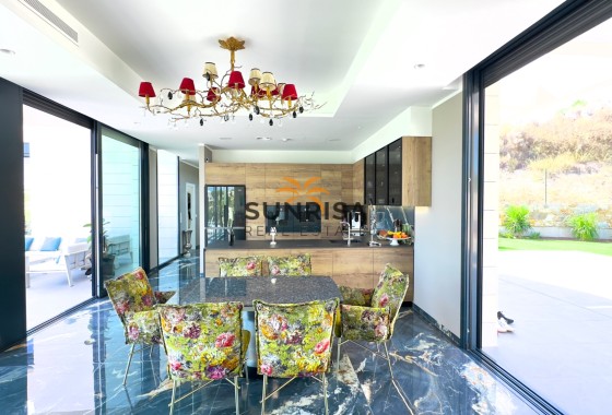 Villa · Revente - Las Colinas Golf Resort · Alicante · Espagne