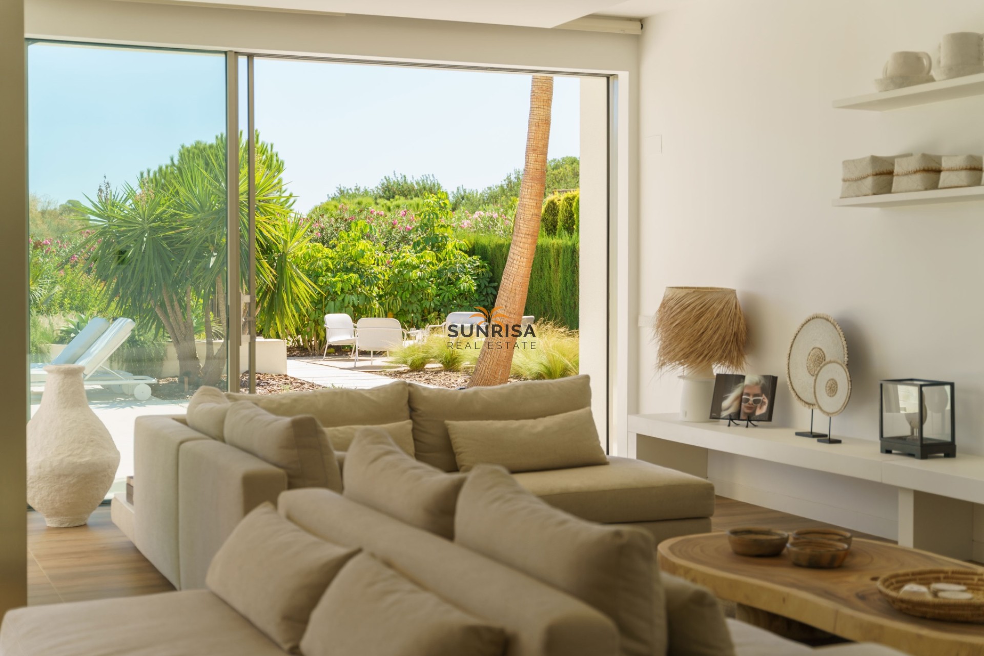 Revente - Villa - Las Colinas Golf Resort