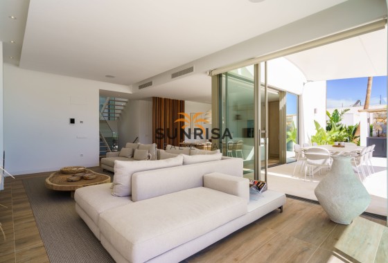 Villa · Revente - Las Colinas Golf Resort · Alicante · Espagne