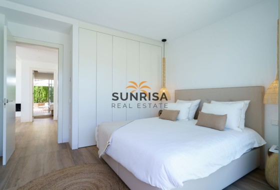 Villa · Revente - Las Colinas Golf Resort · Alicante · Espagne