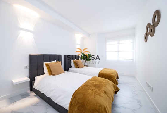 Appartement · Revente - Orihuela Costa · Punta Prima · Alicante · Espagne