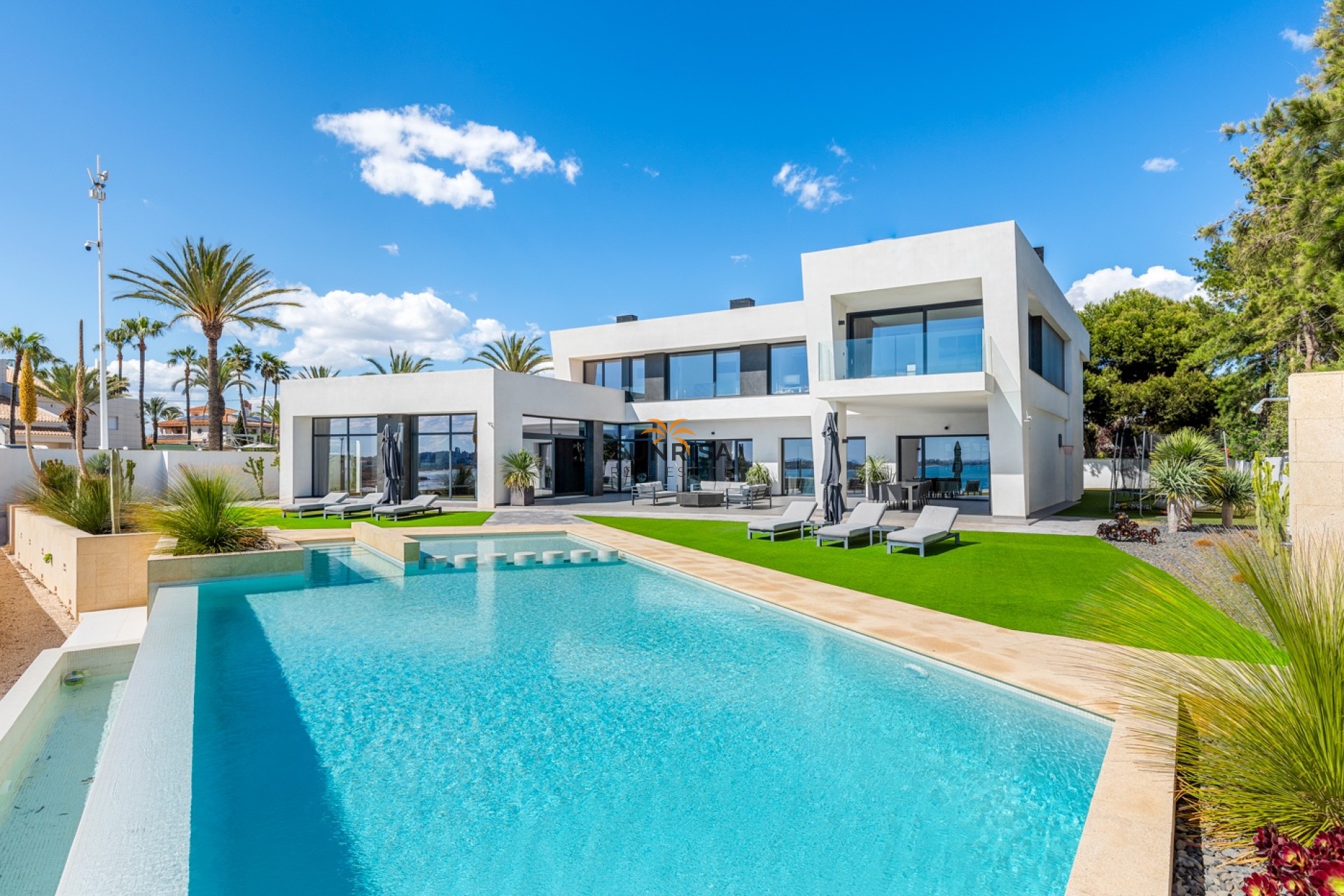 Revente - Villa - Orihuela Costa