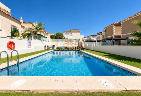 Attique · Revente - Orihuela Costa · Las Filipinas · Alicante · Espagne