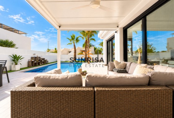 Villa · Revente - San Fulgencio · Urb. La Marina · Alicante · Espagne