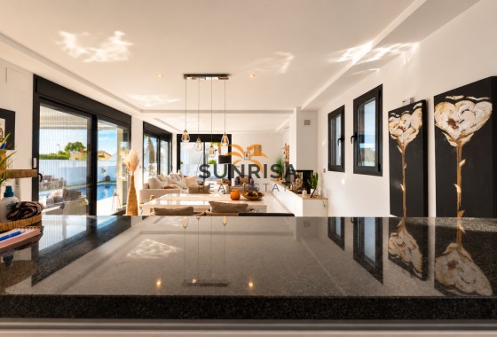 Villa · Revente - San Fulgencio · Urb. La Marina · Alicante · Espagne