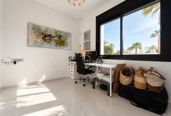 Villa · Revente - San Fulgencio · Urb. La Marina · Alicante · Espagne