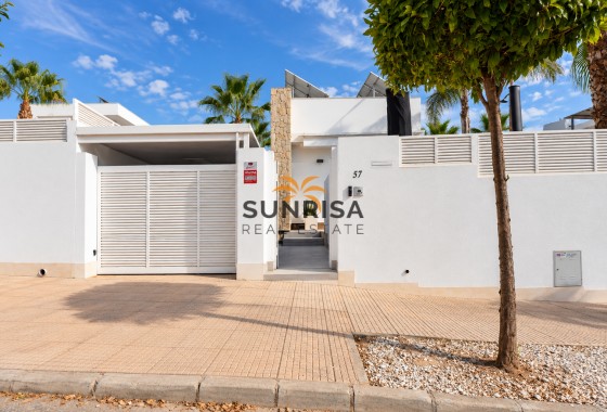Villa · Revente - San Fulgencio · Urb. La Marina · Alicante · Espagne