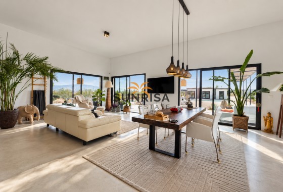 Villa · Revente - Pinoso · Alicante · Espagne
