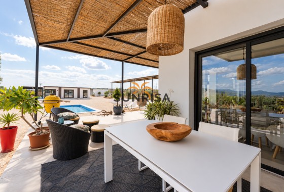 Villa · Revente - Pinoso · Alicante · Espagne