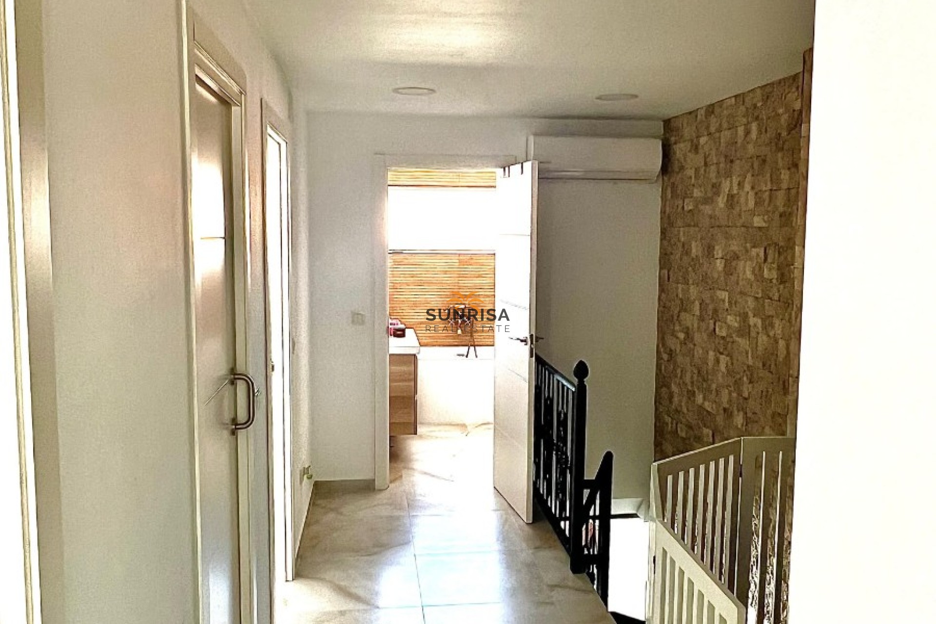 Revente - Maison de ville - Torrevieja