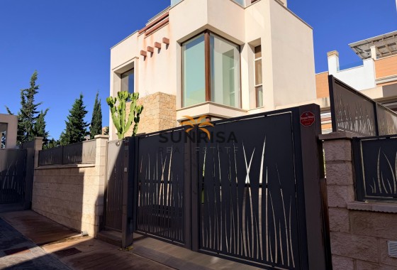 Villa · Revente - Ciudad Quesada - Rojales · Doña pepa · Alicante · Espagne