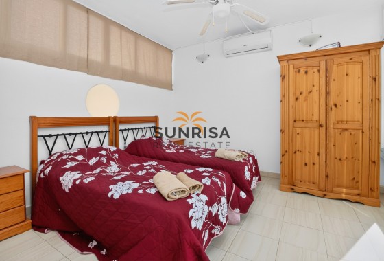 Appartement · Revente - Villamartin · Alicante · Espagne