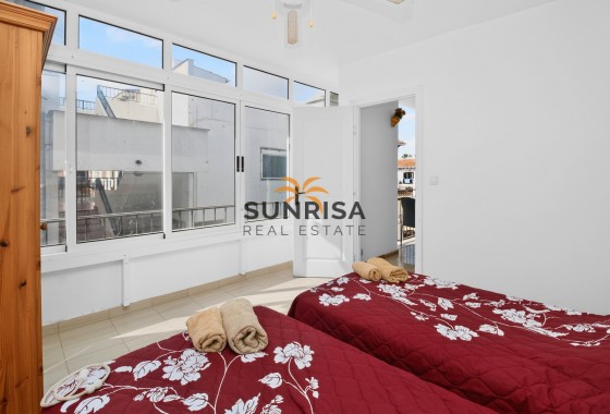 Appartement · Revente - Villamartin · Alicante · Espagne