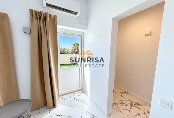 Villa · Revente - Benijofar · Alicante · Espagne