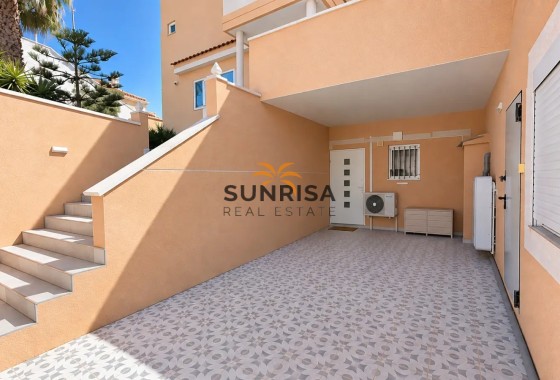 Villa · Revente - Benijofar · Alicante · Espagne