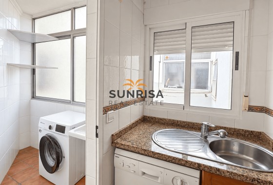 Appartement · Revente - Torrevieja · La Mata · Alicante · Espagne