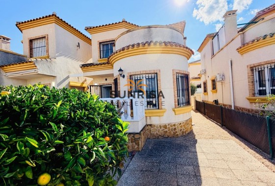 Villa · Revente - Montesinos · La Herrada · Alicante · Espagne