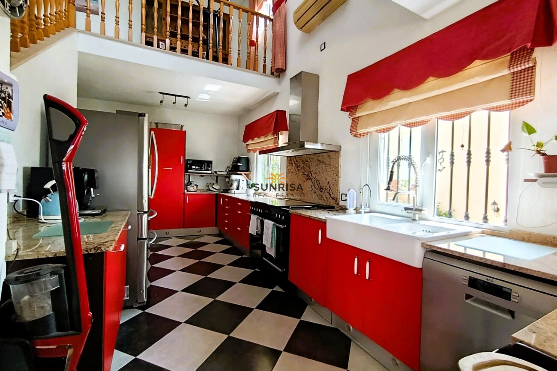 Revente - Villa - Orihuela Costa
